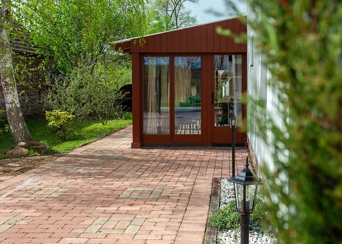 בית הארחה Vendeghaz